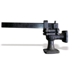 Предохранительный клапан фланцевый 43 мм 0,7 МПа КПС-0,7 СЧ10